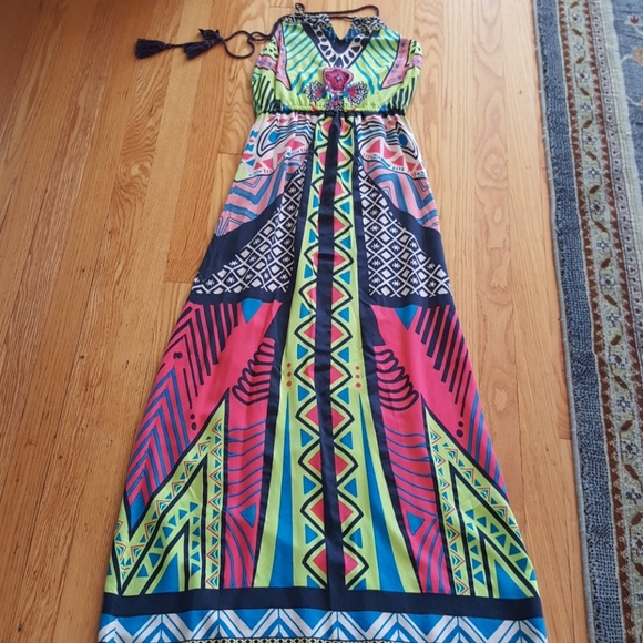 Flying Tomato Aztec dress size s - Picture 1 of 3